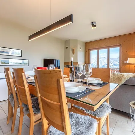 In With Slope Access * Veysonnaz