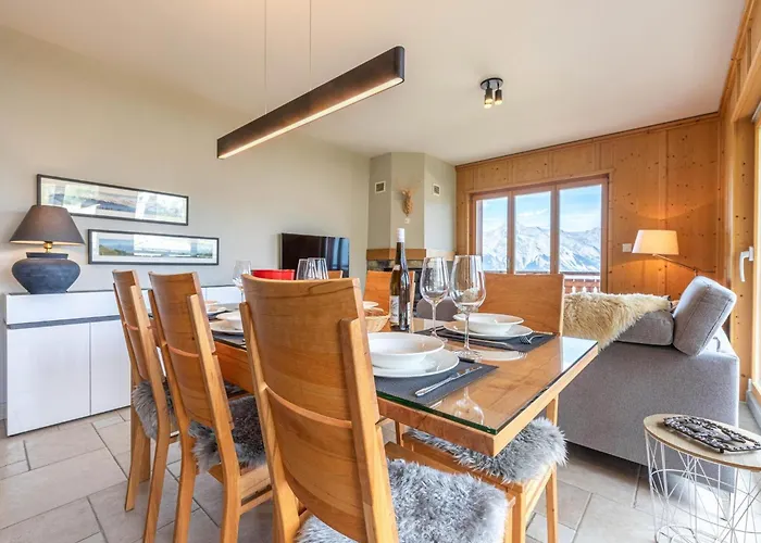 In With Slope Access * Veysonnaz